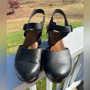 B.O.C. Natasha Clogs